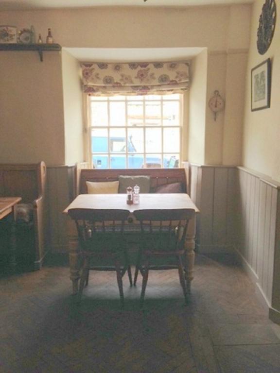 The Royal Oak Burford Bed & Breakfast Exterior foto